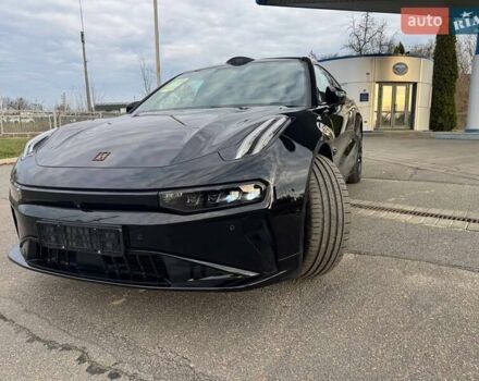 Черный Zeekr 001, объемом двигателя 0 л и пробегом 1 тыс. км за 48700 $, фото 1 на Automoto.ua