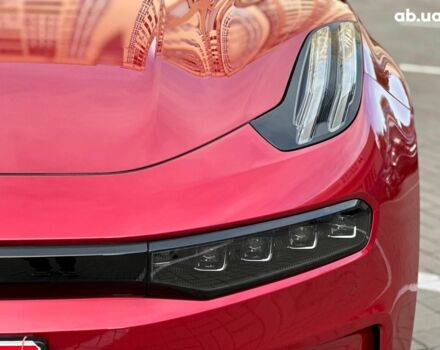 Красный Zeekr 001, объемом двигателя 0 л и пробегом 61 тыс. км за 38980 $, фото 13 на Automoto.ua