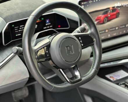 Красный Zeekr 001, объемом двигателя 0 л и пробегом 61 тыс. км за 38980 $, фото 25 на Automoto.ua