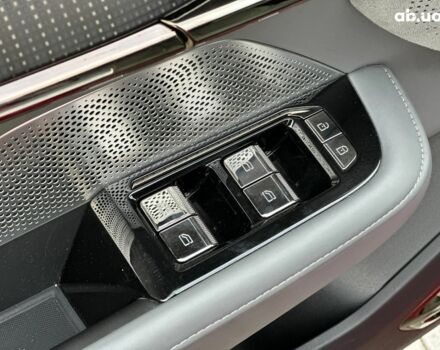 Красный Zeekr 001, объемом двигателя 0 л и пробегом 61 тыс. км за 38980 $, фото 26 на Automoto.ua