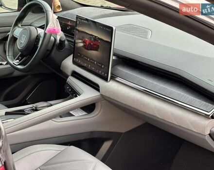 Червоний Zeekr 001, об'ємом двигуна 0 л та пробігом 61 тис. км за 38980 $, фото 22 на Automoto.ua