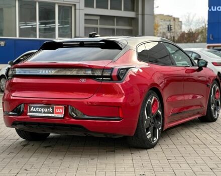 Красный Zeekr 001, объемом двигателя 0 л и пробегом 61 тыс. км за 38980 $, фото 6 на Automoto.ua