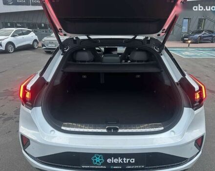 Zeekr 001, объемом двигателя 4.25 л и пробегом 1 тыс. км за 48500 $, фото 27 на Automoto.ua