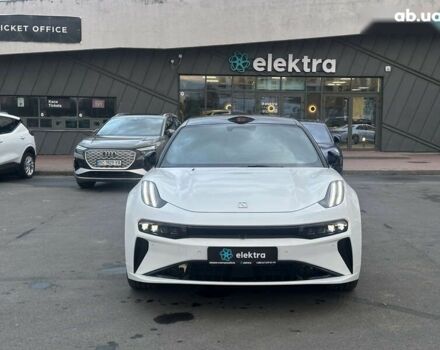 Zeekr 001, объемом двигателя 4.25 л и пробегом 1 тыс. км за 48500 $, фото 1 на Automoto.ua