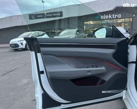 Zeekr 001, объемом двигателя 4.25 л и пробегом 1 тыс. км за 48500 $, фото 16 на Automoto.ua
