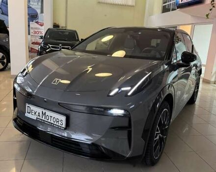 Zeekr 001, объемом двигателя 0 л и пробегом 9 тыс. км за 30990 $, фото 3 на Automoto.ua