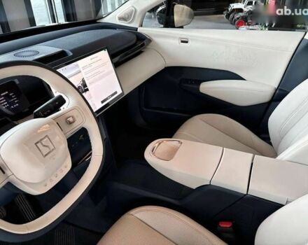 Zeekr 001, объемом двигателя 0 л и пробегом 1 тыс. км за 28700 $, фото 17 на Automoto.ua