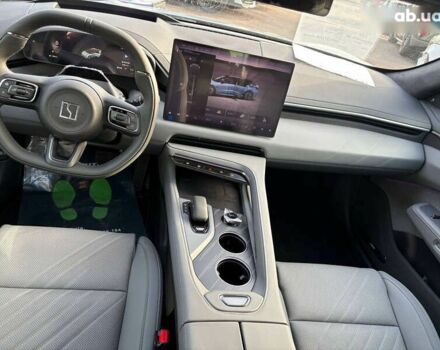 Zeekr 001, объемом двигателя 0 л и пробегом 1 тыс. км за 39500 $, фото 22 на Automoto.ua