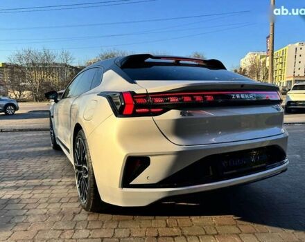 Zeekr 001, объемом двигателя 0 л и пробегом 1 тыс. км за 50470 $, фото 12 на Automoto.ua