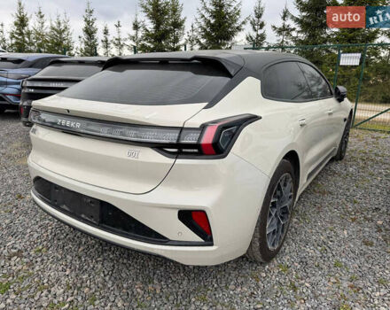 Zeekr 001, объемом двигателя 0 л и пробегом 15 тыс. км за 40999 $, фото 3 на Automoto.ua