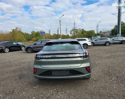 Zeekr 001, объемом двигателя 0 л и пробегом 10 тыс. км за 34999 $, фото 5 на Automoto.ua