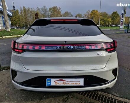 Zeekr 001, объемом двигателя 0 л и пробегом 10 тыс. км за 51999 $, фото 4 на Automoto.ua