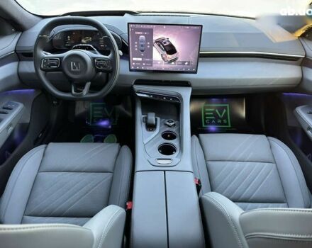 Zeekr 001 2025 у Івано-Франківську на Automoto.ua Zeekr 001, об'ємом двигуна 0 л та пробігом 1 тис. км за 47700 $, фото 20 на Automoto.ua