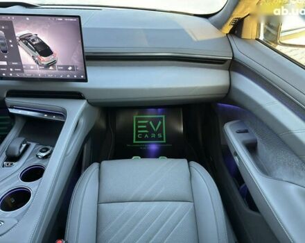 Zeekr 001 2025 у Івано-Франківську на Automoto.ua Zeekr 001, об'ємом двигуна 0 л та пробігом 1 тис. км за 47700 $, фото 23 на Automoto.ua