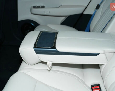 Zeekr 001, объемом двигателя 0 л и пробегом 0 тыс. км за 56400 $, фото 30 на Automoto.ua