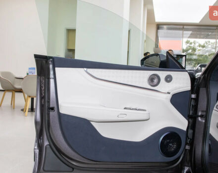 Zeekr 001, объемом двигателя 0 л и пробегом 0 тыс. км за 47100 $, фото 14 на Automoto.ua