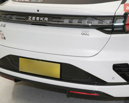 Zeekr 001, объемом двигателя 0 л и пробегом 0 тыс. км за 51700 $, фото 4 на Automoto.ua