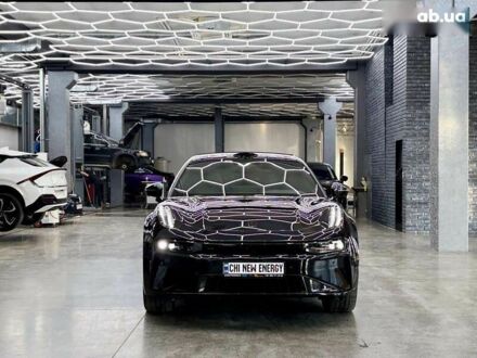 Zeekr 001 2024 в Киеве на Automoto.ua Zeekr 001, объемом двигателя 0 л и пробегом 15 тыс. км за 45500 $, фото 1 на Automoto.ua