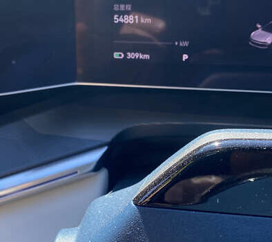 Серый Zeekr 001, объемом двигателя 0 л и пробегом 54 тыс. км за 33333 $, фото 8 на Automoto.ua