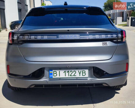 Серый Zeekr 001, объемом двигателя 0 л и пробегом 15 тыс. км за 39000 $, фото 5 на Automoto.ua