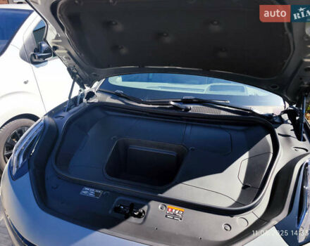 Серый Zeekr 001, объемом двигателя 0 л и пробегом 15 тыс. км за 39000 $, фото 41 на Automoto.ua