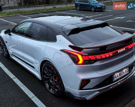 Сірий Zeekr 001, об'ємом двигуна 0 л та пробігом 2 тис. км за 79880 $, фото 15 на Automoto.ua