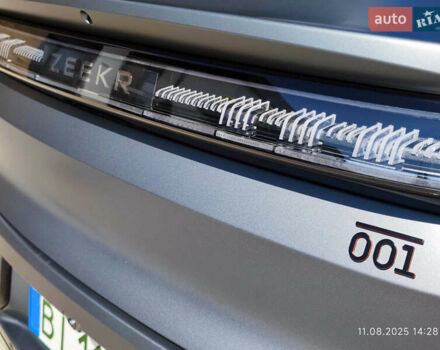 Серый Zeekr 001, объемом двигателя 0 л и пробегом 15 тыс. км за 39000 $, фото 11 на Automoto.ua