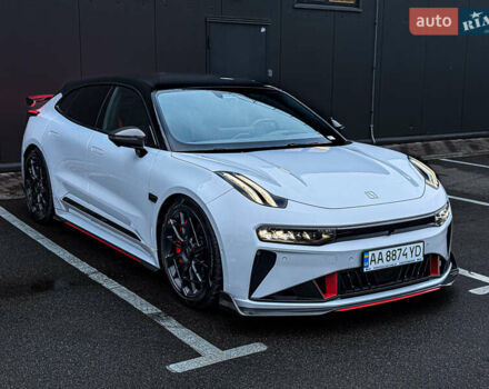 Сірий Zeekr 001, об'ємом двигуна 0 л та пробігом 2 тис. км за 79880 $, фото 2 на Automoto.ua