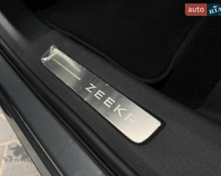 Серый Zeekr 001, объемом двигателя 0 л и пробегом 39 тыс. км за 38200 $, фото 36 на Automoto.ua