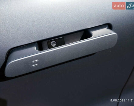 Серый Zeekr 001, объемом двигателя 0 л и пробегом 15 тыс. км за 39000 $, фото 16 на Automoto.ua