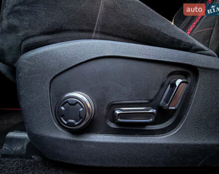 Сірий Zeekr 001, об'ємом двигуна 0 л та пробігом 2 тис. км за 79880 $, фото 27 на Automoto.ua