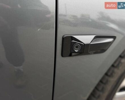 Серый Zeekr 001, объемом двигателя 0 л и пробегом 39 тыс. км за 38500 $, фото 18 на Automoto.ua