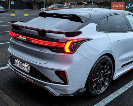 Сірий Zeekr 001, об'ємом двигуна 0 л та пробігом 2 тис. км за 79880 $, фото 8 на Automoto.ua