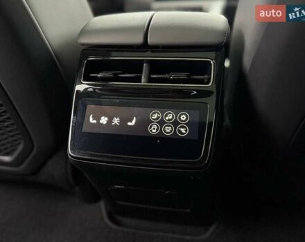 Серый Zeekr 001, объемом двигателя 0 л и пробегом 39 тыс. км за 38500 $, фото 34 на Automoto.ua