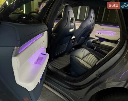Серый Zeekr 001, объемом двигателя 0 л и пробегом 10 тыс. км за 46500 $, фото 25 на Automoto.ua