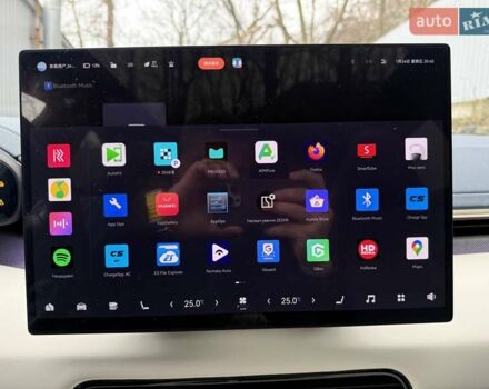 Серый Zeekr 001, объемом двигателя 0 л и пробегом 10 тыс. км за 46500 $, фото 29 на Automoto.ua