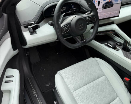 Серый Zeekr 001, объемом двигателя 0 л и пробегом 12 тыс. км за 46999 $, фото 7 на Automoto.ua