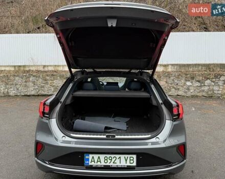 Серый Zeekr 001, объемом двигателя 0 л и пробегом 10 тыс. км за 46500 $, фото 11 на Automoto.ua