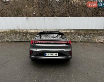 Серый Zeekr 001, объемом двигателя 0 л и пробегом 10 тыс. км за 46500 $, фото 6 на Automoto.ua