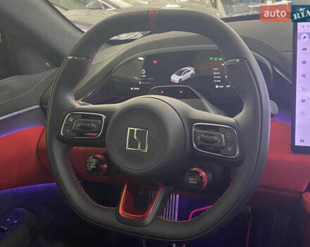 Сірий Zeekr 001, об'ємом двигуна 0 л та пробігом 3 тис. км за 96950 $, фото 22 на Automoto.ua