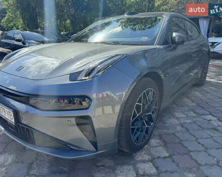 Серый Zeekr 001, объемом двигателя 0 л и пробегом 10 тыс. км за 45000 $, фото 2 на Automoto.ua