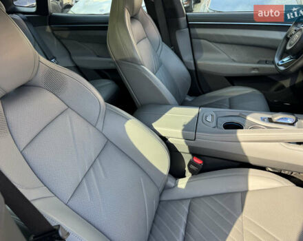 Серый Zeekr 001, объемом двигателя 0 л и пробегом 10 тыс. км за 45000 $, фото 28 на Automoto.ua