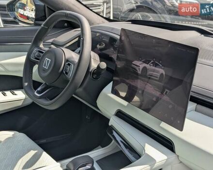 Серый Zeekr 001, объемом двигателя 0 л и пробегом 2 тыс. км за 49500 $, фото 31 на Automoto.ua