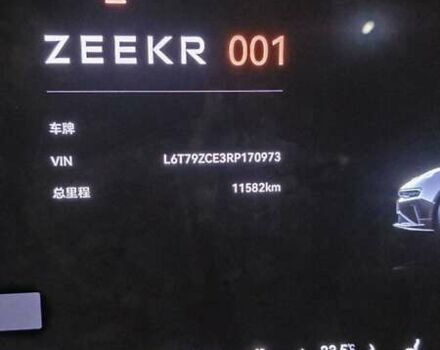 Сірий Zeekr 001, об'ємом двигуна 0 л та пробігом 12 тис. км за 42900 $, фото 3 на Automoto.ua