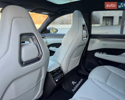 Сірий Zeekr 001, об'ємом двигуна 0 л та пробігом 7 тис. км за 46900 $, фото 19 на Automoto.ua