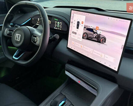 Серый Zeekr 001, объемом двигателя 0 л и пробегом 16 тыс. км за 48500 $, фото 9 на Automoto.ua