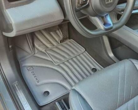 Серый Zeekr 001, объемом двигателя 0 л и пробегом 12 тыс. км за 41000 $, фото 3 на Automoto.ua