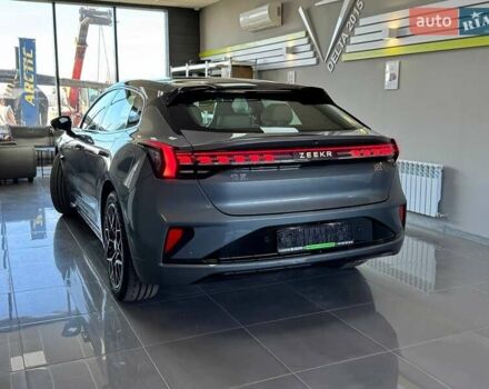 Серый Zeekr 001, объемом двигателя 0 л и пробегом 1 тыс. км за 45499 $, фото 4 на Automoto.ua