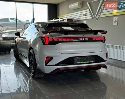 Серый Zeekr 001, объемом двигателя 0 л и пробегом 1 тыс. км за 116999 $, фото 6 на Automoto.ua