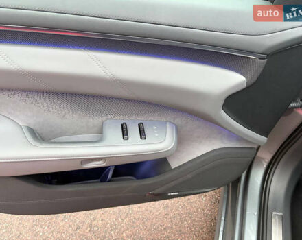 Серый Zeekr 001, объемом двигателя 0 л и пробегом 1 тыс. км за 46500 $, фото 19 на Automoto.ua